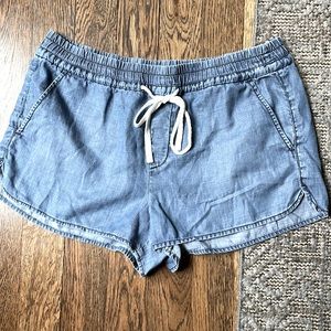 Lou & Grey Drawstring Shorts M